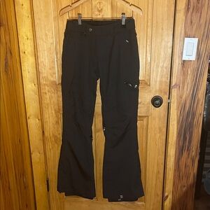 Roxy Black 10K Adjustable Snow Pants